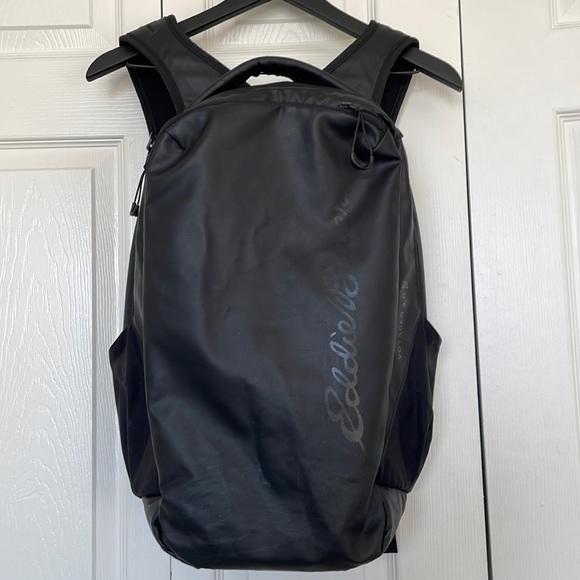 Eddie Bauer Bags Eddie Bauer Voyager 3 Backpack 30l Poshmark